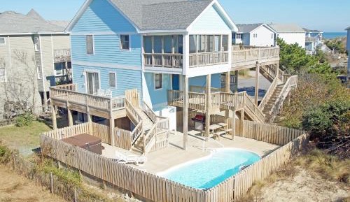 Four-Bedroom Apartment