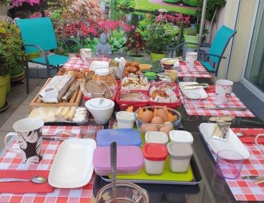 Standard Double Suite