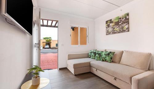 Superior One-Bedroom Apartment