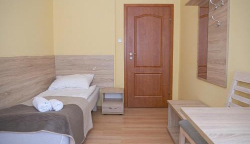 Standard Single Room with Shared Bathroom