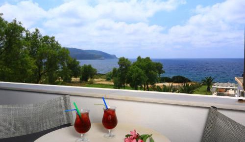 Family Apartment with Sea View