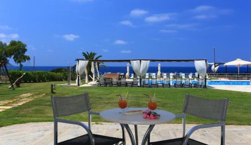 Studio with Sea View - Ground Floor
