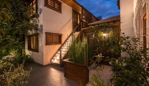 Queen Room with Garden View