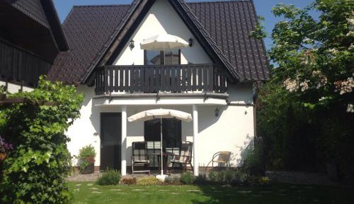 One-Bedroom Apartment (1 - 3 Adults)