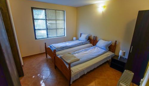 Double or Twin Room with Private Bathroom