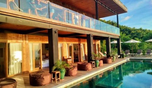 Villa with Sea View (Room based on number guests booking)