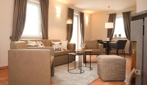 One-Bedroom Apartment with Terrace 6