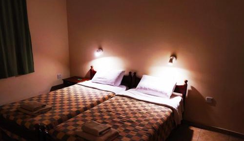 One-Bedroom Apartment (2 Adults)