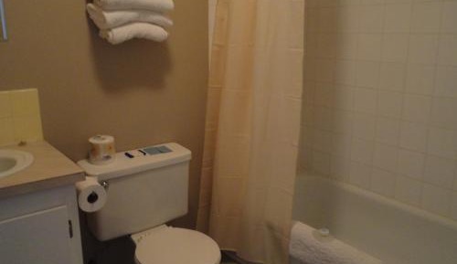 Queen Suite