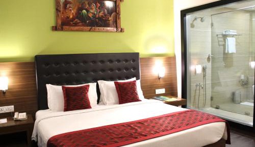 Super Deluxe Room King Bed