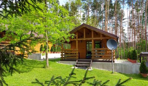 Bungalow with Garden View