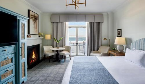 Premium King Balcony