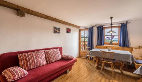 Superior One-Bedroom Apartment with Balcony