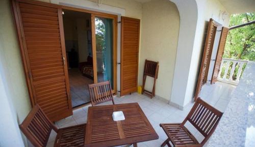 Apartment with Terrace
