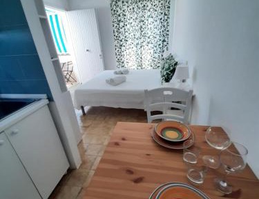 Studio with Terrace