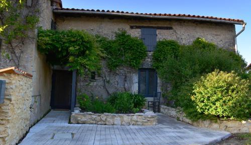 Deluxe Double Room with Shower