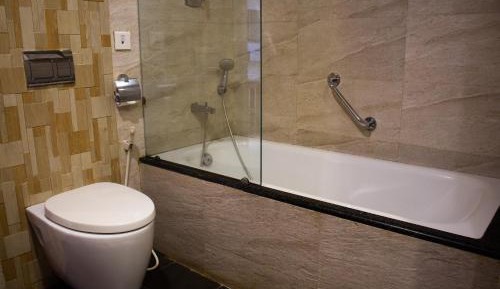 Deluxe Double or Twin Room with Lake View