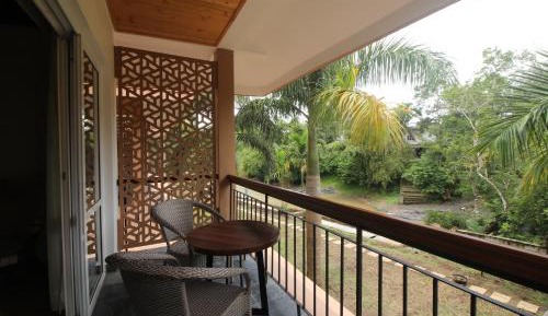 River View Suite 