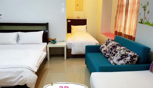 Triple Room with Private Bathroom