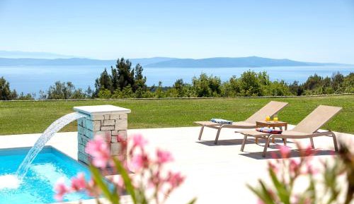 Villa with Sea View