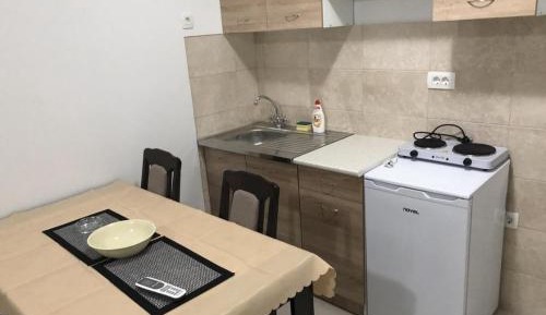 Deluxe Double Room (2 Adults + 1 Child)