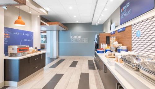 Standard Room with Two Queen Beds