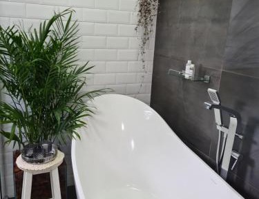 Deluxe Double Room with Bath