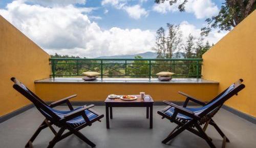 Golf View Room with Balcony (Stay 2 nights & above, Enjoy a bucket of Pint Beer once per stay)