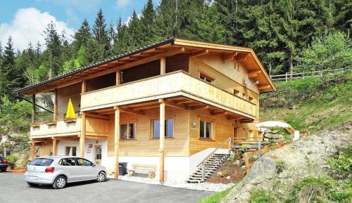 Four-Bedroom Holiday Home
