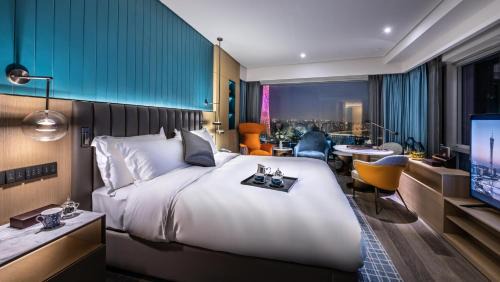 Stylish Canton Tower River View King Room							
