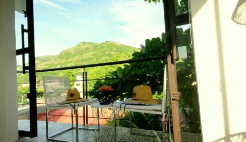 Junior Suite with Mountain View