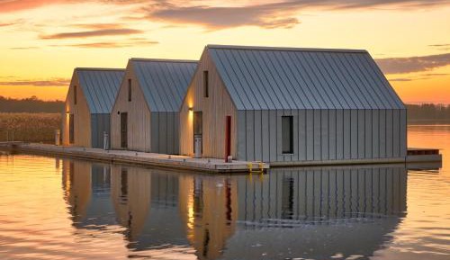 House on the Water Premium