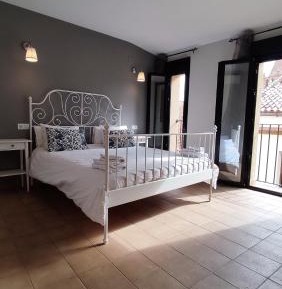 Two-Bedroom Apartment with Balcony