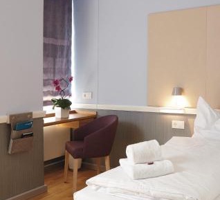 Small Single Room
