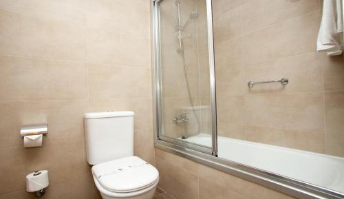 Economy Double Room with Courtyard view