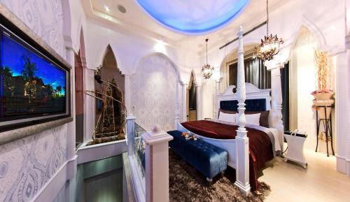 Deluxe Double Room - (Check-in after 18:00)