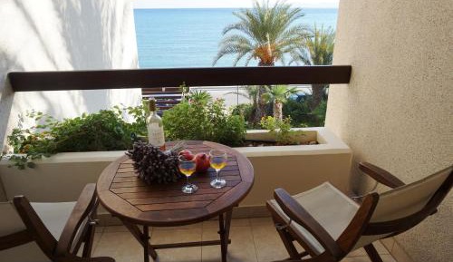 Studio with Sea View
