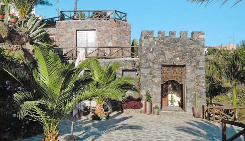 Two-Bedroom Holiday Home