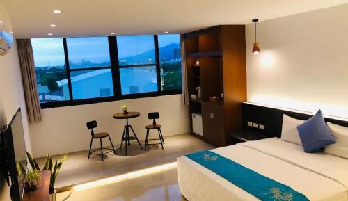 Deluxe Double Room with Bath
