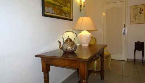 Studio with Garden View