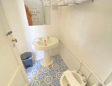 Double Room with Private External Bathroom