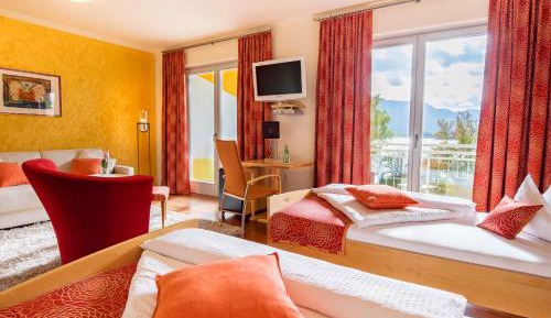 Superior Junior Suite with Balcony and Lake View