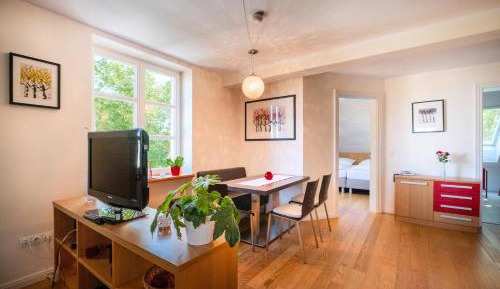 Apartment - Split Level