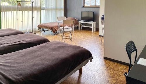 Triple Room with Extra Bed - B