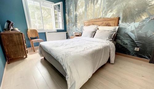 Double Room with Private Bathroom