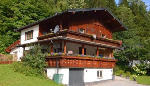 Superior One-Bedroom Apartment with Balcony
