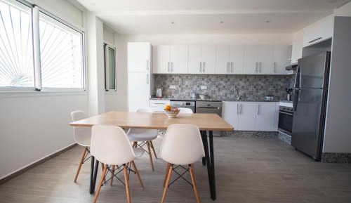 Apartment with Sea View (Ground floor no private balcony)