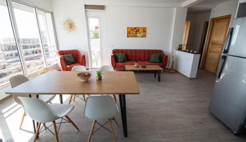 Apartment with Sea View (1st  floor, sea view, private balcony)