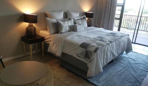 Deluxe Double or Twin Room with Sea View