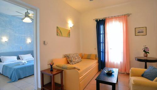 One-Bedroom Apartment with Garden View